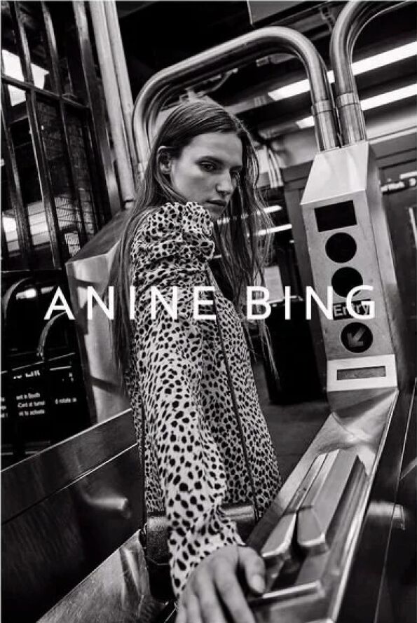 Tinna Empera HAIR & MAKE UP Random